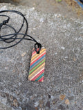Kette aus Skateboards