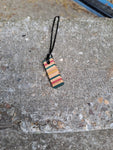 Kette aus Skateboards